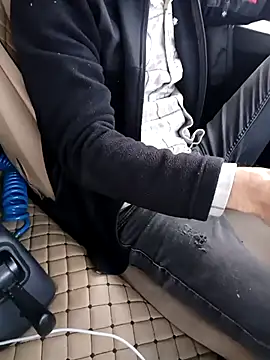 Freezing Duck online show from December 22, 1:41 pm