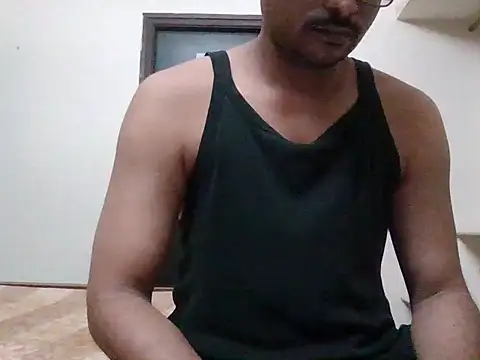 Snapshot of hydhunk29 chatting on October 18, 3:28 pm hydhunk29 online show from October 18, 3:28 pm