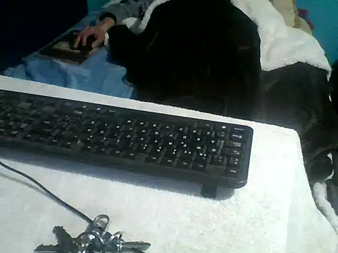Snapshot of malekon76 chatting on September 27, 10:46 am malekon76 online show from September 27, 10:46 am