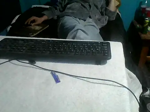 Snapshot of malekon76 chatting on September 20, 9:53 am malekon76 online show from September 20, 9:53 am