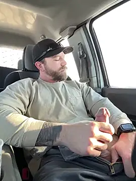 8inchHOLEpunch online show from December 26, 6:43 pm