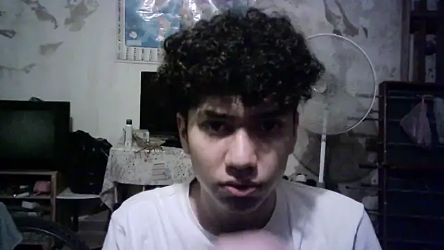 Emv2 online show from February 11, 3:44 am