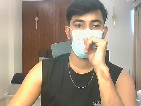 Snapshot of bigdickfuckuu chatting on October 3, 8:41 am bigdickfuckuu online show from October 3, 8:41 am