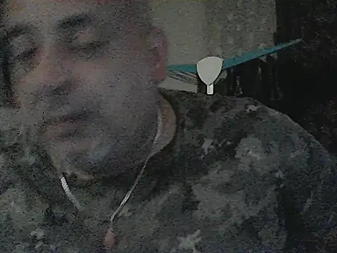 Snapshot of Paolino_8316 chatting on October 19, 9:29 pm Paolino 8316 online show from October 19, 9:29 pm