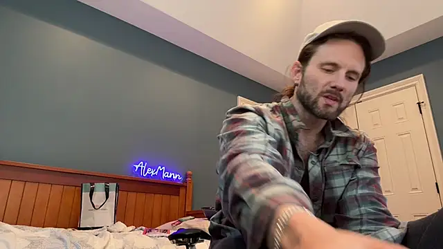 alexmannd online show from February 24, 2:48 pm