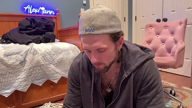 alexmannd online show from December 4, 2:42 am