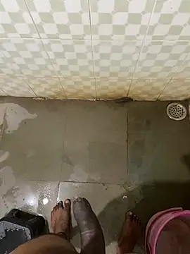 Snapshot of Honeydick7 chatting on December 17, 4:12 am Honeydick7 online show from December 17, 4:12 am