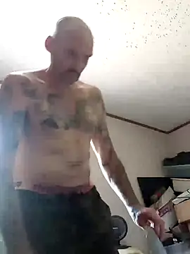 ClydeCan409 online show from May 10, 3:57 pm