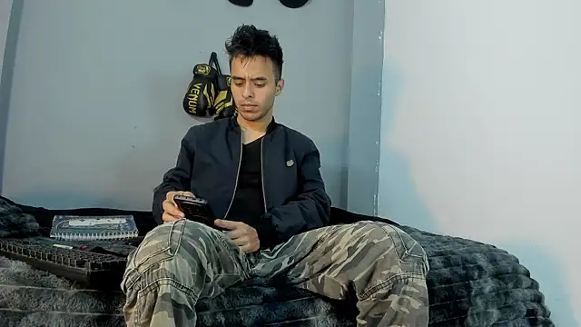 x Harold x  online show from December 22, 2:47 pm