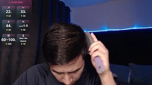 andrewmhilton  online show from March 8, 7:23 am