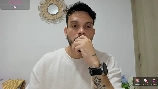 Snapshot of alejandro_stark chatting on December 19, 2:34 am alejandro stark online show from December 19, 2:34 am