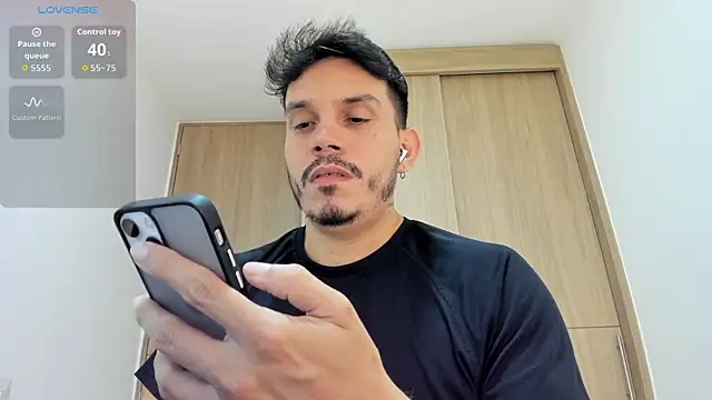 alejandro stark online show from October 29, 3:20 am