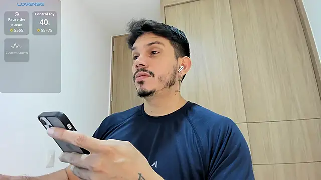 alejandro stark online show from November 5, 10:50 am