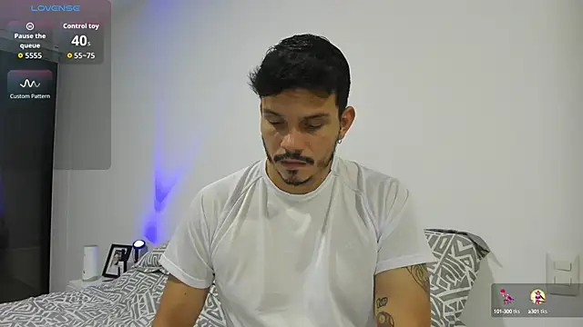 Snapshot of alejandro_stark chatting on September 20, 5:07 am alejandro stark online show from September 20, 5:07 am