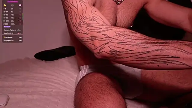 mrj99219 online show from February 14, 8:20 am