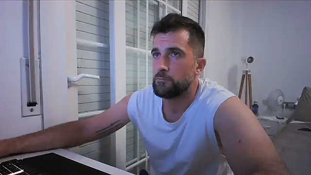 alex877x online show from August 5, 9:53 pm