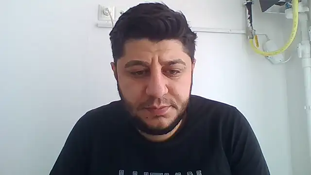 Snapshot of erkekkkadam chatting on February 23, 7:06 am erkekkkadam online show from February 23, 7:06 am
