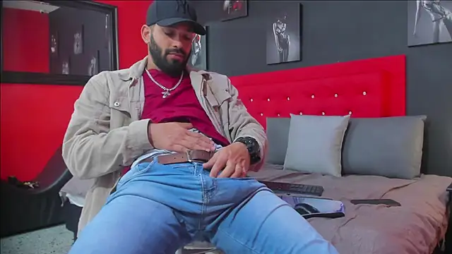 Thiagogomez online show from October 10, 12:43 pm