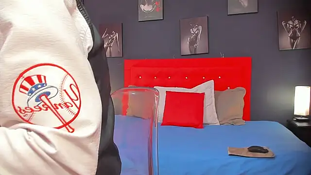 Thiagogomez online show from December 11, 12:16 pm