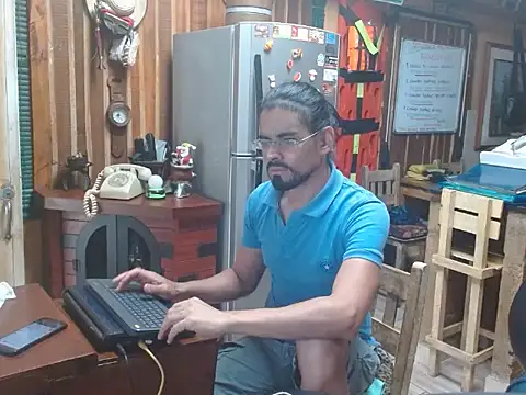 Dr Pocholate84 online show from October 8, 4:33 pm