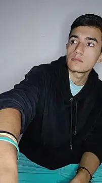 Thick Cock online show from June 13, 2:09 am