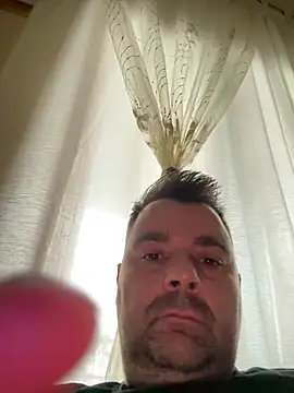 h4cAlex online show from May 6, 2:17 pm
