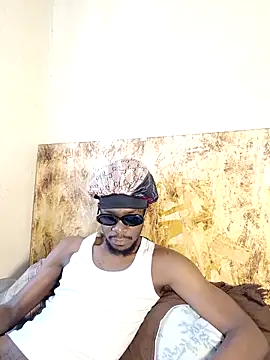 BIGDICKMULLAH online show from April 9, 7:03 am