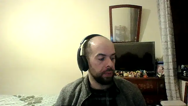 sstrasser online show from February 15, 12:38 am