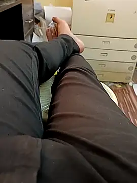 u wan me online show from March 18, 4:07 am