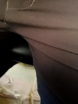 u wan me online show from October 14, 5:14 am